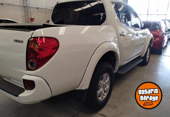 Camionetas - Mitsubishi L200 3.2 2013 Diesel 200000Km - En Venta