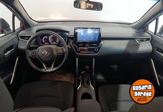 Autos - Toyota COROLLA CROSS XLI 2,0 CVT 2023 Nafta 77717Km - En Venta