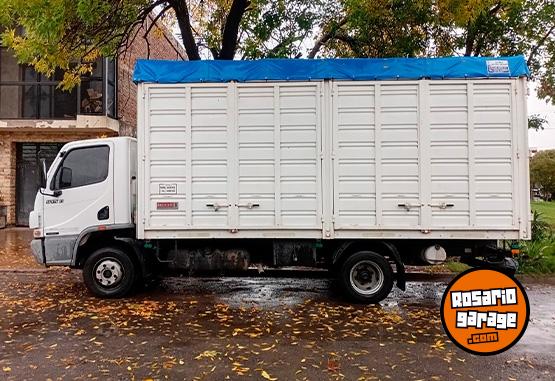 Camiones y Gr�as - Mercedes-Benz Accelo 915 C - A�o 2016 - En Venta