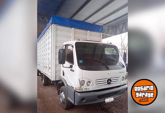 Camiones y Grúas - Mercedes-Benz Accelo 915 C - Año 2016 - En Venta
