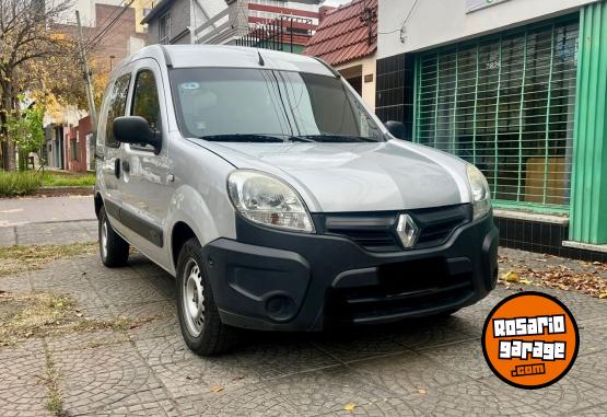 Utilitarios - Renault Kangoo 1.6 2015 GNC 120000Km - En Venta