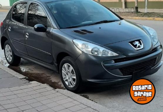 Autos - Peugeot 207 2014 Nafta 112000Km - En Venta