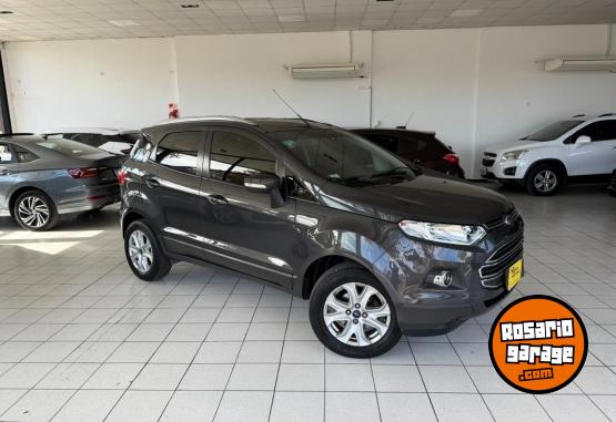 Autos - Ford Titanium 1.6 2013 Nafta 126000Km - En Venta