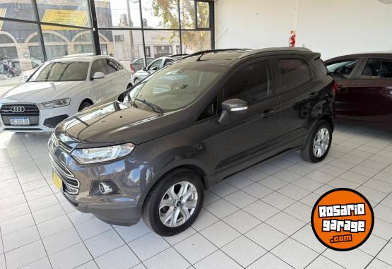 Autos - Ford Titanium 1.6 2013 Nafta 126000Km - En Venta