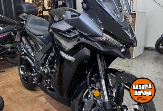 Motos - Zontes X350CC 2025 Nafta 1900Km - En Venta