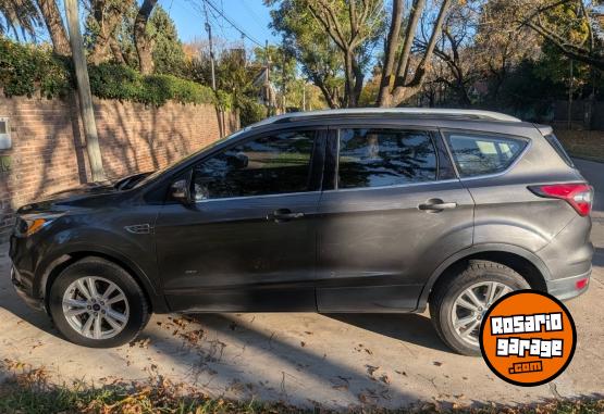 Camionetas - Ford Kuga 2017 Nafta 78000Km - En Venta