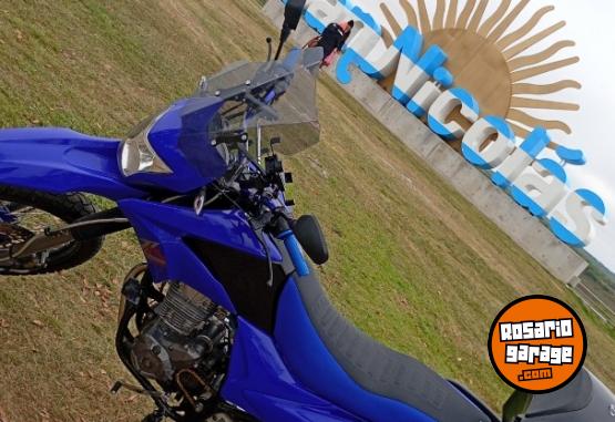Motos - Zanella Zr 200 cadenera 2018 Nafta 123456Km - En Venta