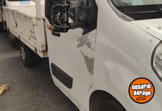 Utilitarios - Renault MASTER CHASIS 2013 Diesel 215000Km - En Venta