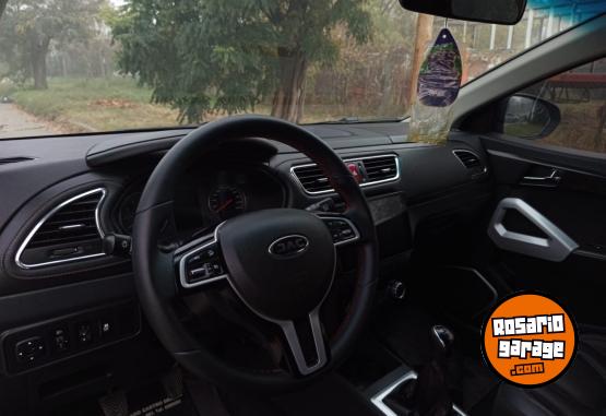 Autos - JAC JS2 2022 Nafta 79000Km - En Venta