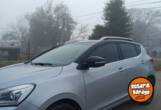 Autos - JAC JS2 2022 Nafta 79000Km - En Venta