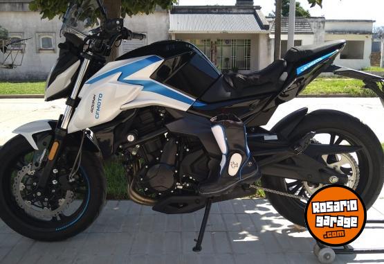 Motos - CF NK 400 2024 Nafta 10786Km - En Venta
