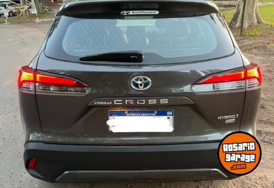Camionetas - Toyota Corolla Cross SEG Hibrida 2021 Electrico / Hibrido 139000Km - En Venta