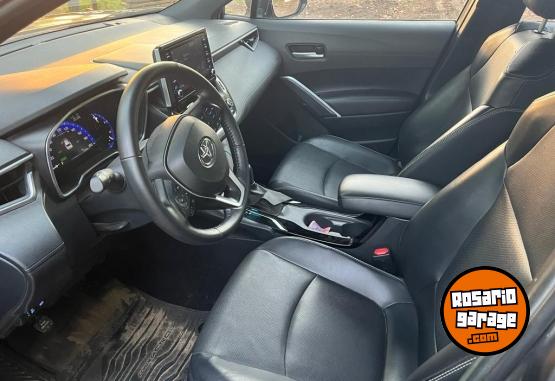 Camionetas - Toyota Corolla Cross SEG Hibrida 2021 Electrico / Hibrido 139000Km - En Venta