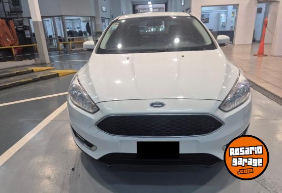 Autos - Ford FOCUS 2.0 SE 4PTAS MT 2015 Nafta 86000Km - En Venta