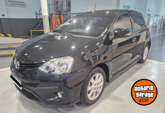 Autos - Toyota ETIOS XLS 1.5 5P 2018 Nafta 102000Km - En Venta
