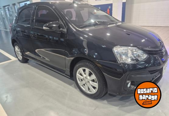Autos - Toyota ETIOS XLS 1.5 5P 2018 Nafta 102000Km - En Venta