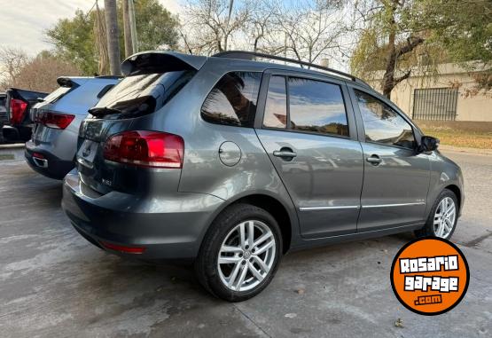 Autos - Volkswagen SURAN 16 HIGHLINE 2017 Nafta 170000Km - En Venta