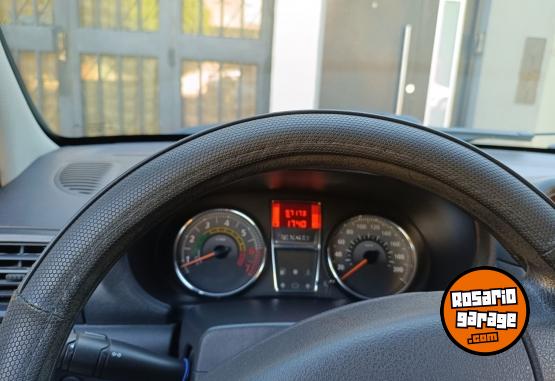 Autos - Renault Clio mío pack 2013 Nafta 97179Km - En Venta