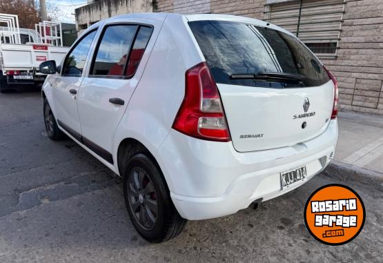 Autos - Renault Sandero 2011 Nafta 150000Km - En Venta