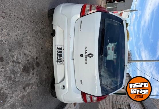 Autos - Renault Sandero 2011 Nafta 150000Km - En Venta