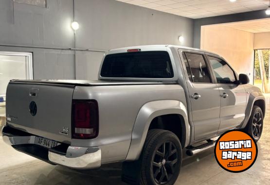 Camionetas - Volkswagen Amarok 2023 Diesel 125000Km - En Venta
