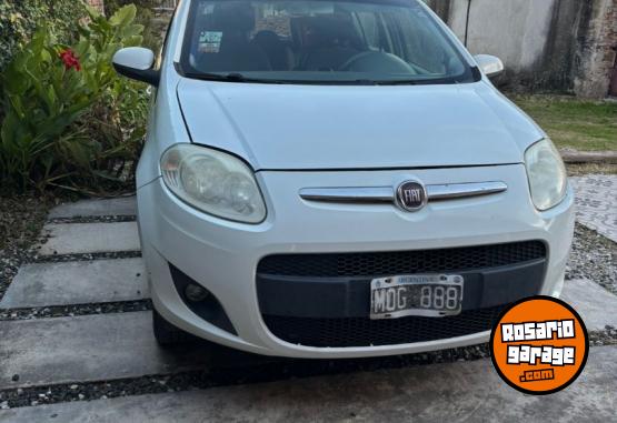 Autos - Fiat Palio Attractive 2013 Nafta 130000Km - En Venta