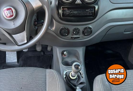 Autos - Fiat Palio Attractive 2013 Nafta 130000Km - En Venta