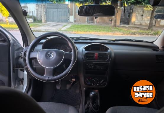 Autos - Chevrolet Corsa II 2006 GNC 300000Km - En Venta