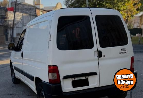 Utilitarios - Citroen BERLINGO 2012 Electrico / Hibrido 178000Km - En Venta