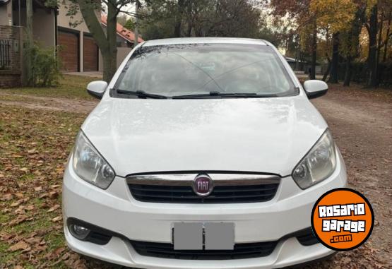 Autos - Fiat Grand siena 2014 Nafta 184000Km - En Venta