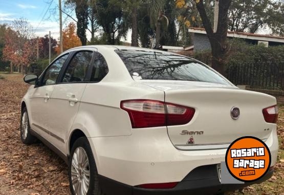 Autos - Fiat Grand siena 2014 Nafta 184000Km - En Venta