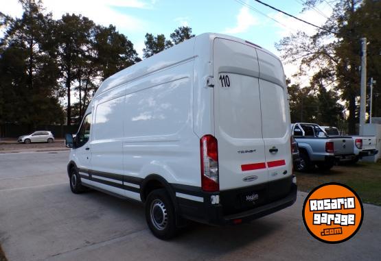 Utilitarios - Ford transit 2,2l 350l furgon 2022 Diesel 110000Km - En Venta