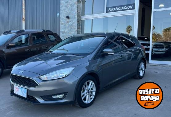 Autos - Ford Focus 2015 Nafta 133000Km - En Venta
