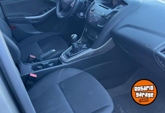 Autos - Ford Focus 2015 Nafta 133000Km - En Venta