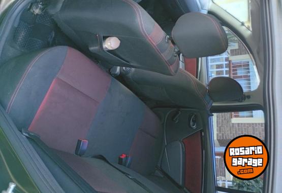 Autos - Renault Sandero Stepway confort 2014 Nafta 136000Km - En Venta