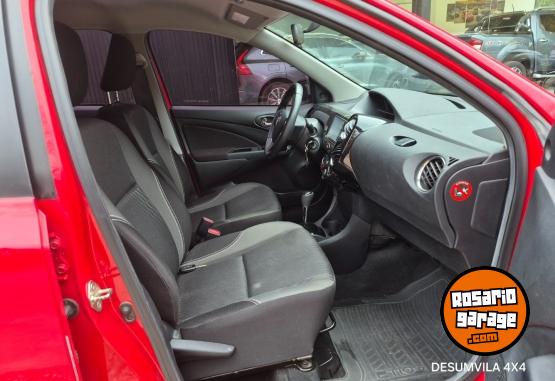 Autos - Toyota ETIOS XLS 2020 Nafta 39000Km - En Venta