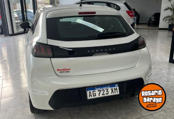 Autos - Peugeot 208 1.6 active 2024 Nafta 43000Km - En Venta