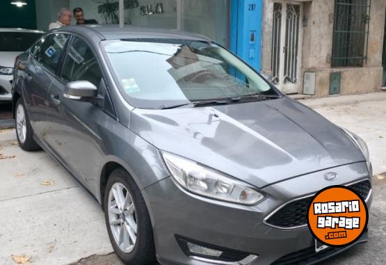 Autos - Ford Focus Se 2.0 4p 2013 Nafta 190000Km - En Venta