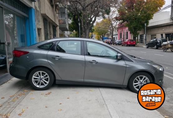 Autos - Ford Focus Se 2.0 4p 2013 Nafta 190000Km - En Venta