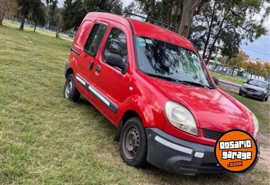 Utilitarios - Renault kangoo 2009 Nafta 198000Km - En Venta