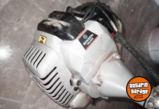 Herramientas - Bordeadora Shizen Mu52cc Hyundai 200 cc motor 4 tiempos - En Venta