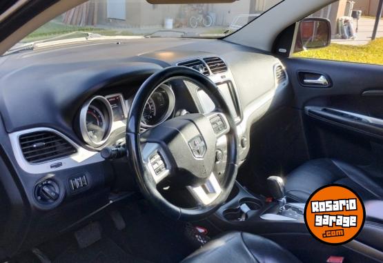 Camionetas - Dodge Journey 2012 Nafta 184000Km - En Venta