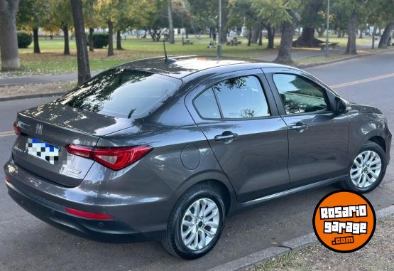 Autos - Fiat Cronos Drive 2021 Nafta 130000Km - En Venta