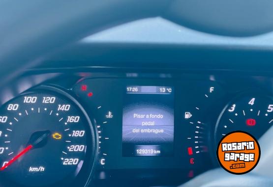 Autos - Fiat Cronos Drive 2021 Nafta 130000Km - En Venta