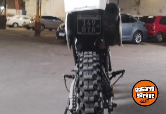Motos - Suzuki DR 350 1997 Nafta 15000Km - En Venta