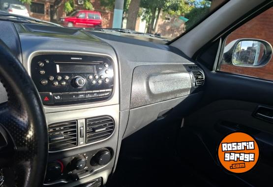 Camionetas - Fiat Strada jtd 2016 Diesel 210000Km - En Venta