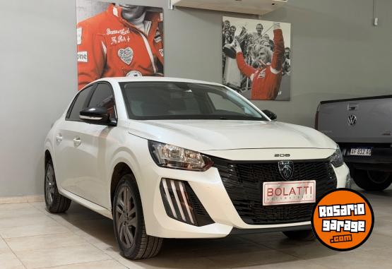 Autos - Peugeot 208 2025 Nafta 10000Km - En Venta