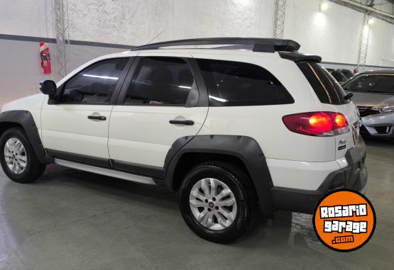 Autos - Fiat PALIO WEEKEND ADVENTURE 2013 Nafta 160000Km - En Venta