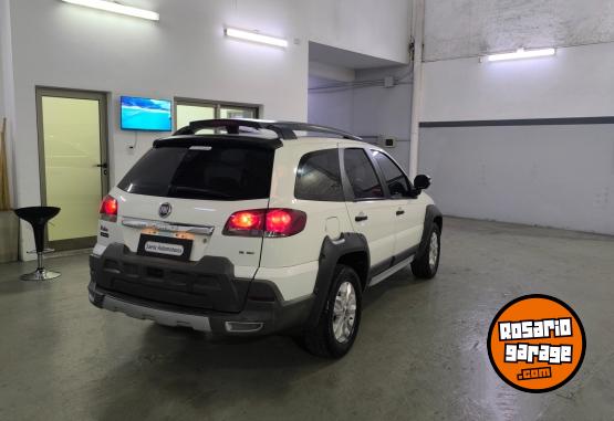Autos - Fiat PALIO WEEKEND ADVENTURE 2013 Nafta 160000Km - En Venta