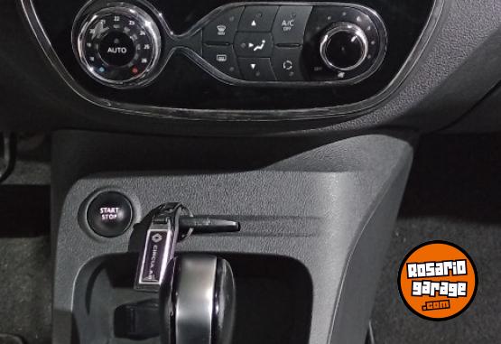 Autos - Renault CAPTUR INTENS CVT 2018 Nafta 136575Km - En Venta